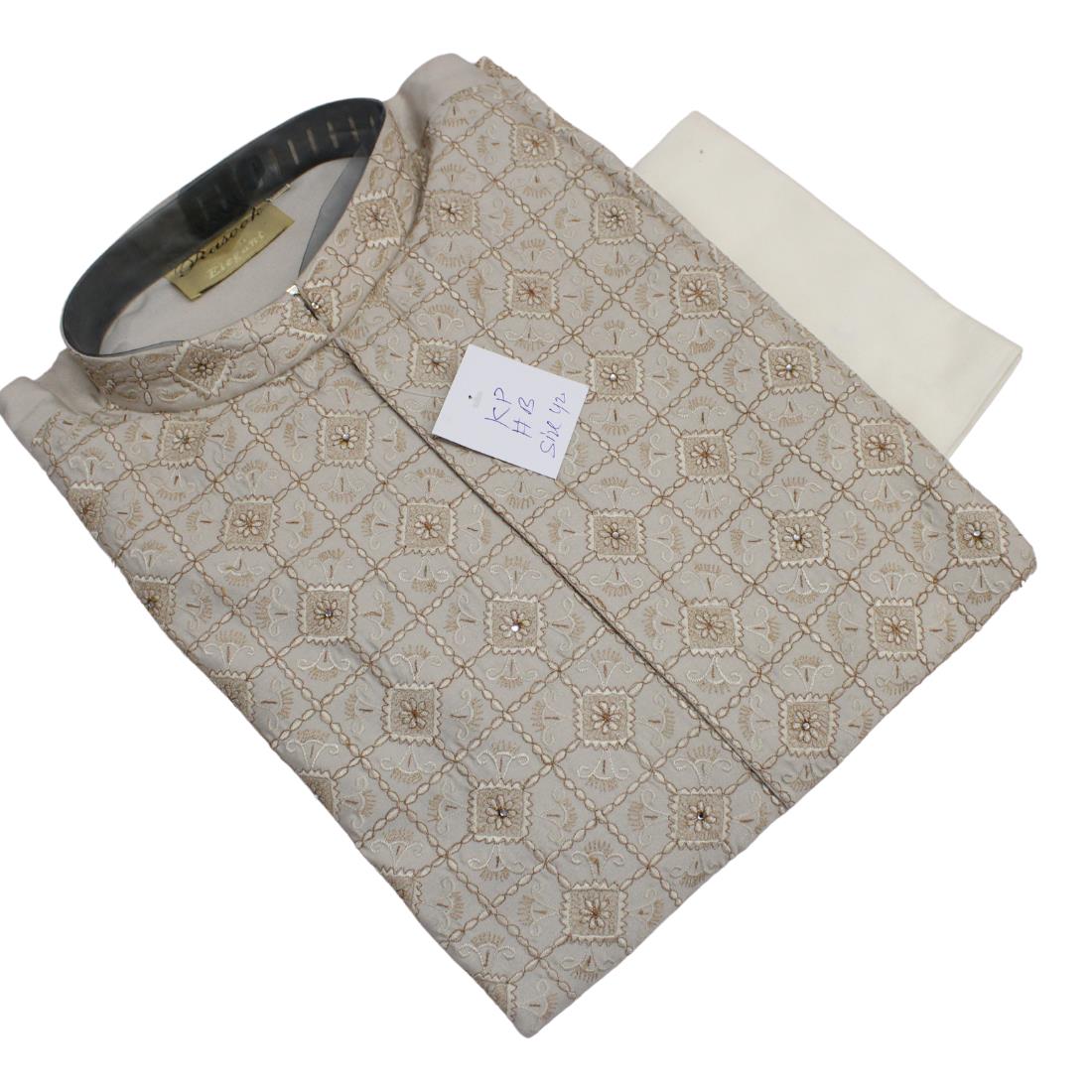 Light Grey Men’s Outfit