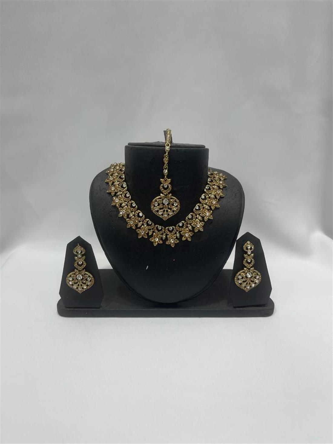 Gold Necklace Sets