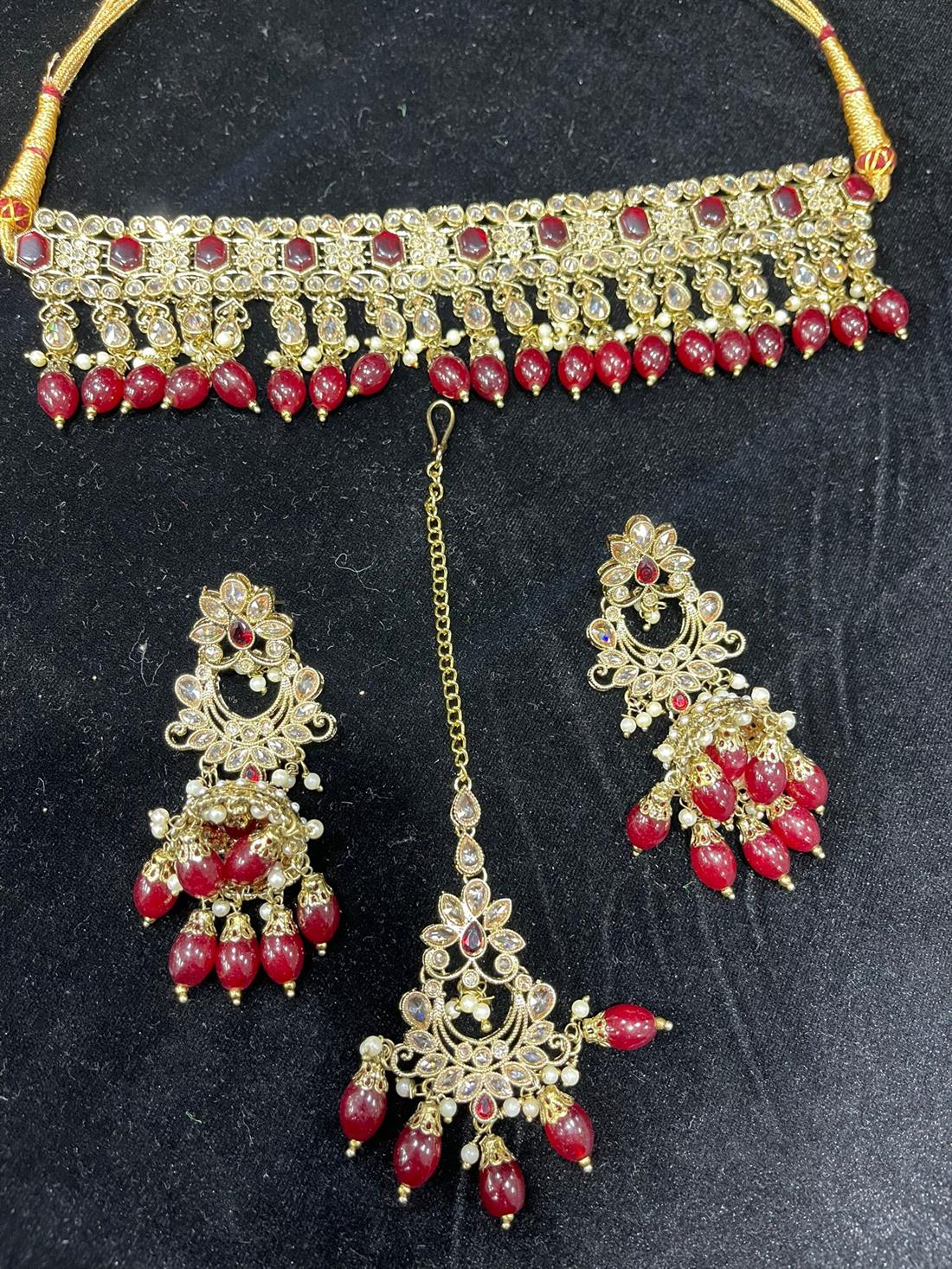 Maroon Necklace Sets