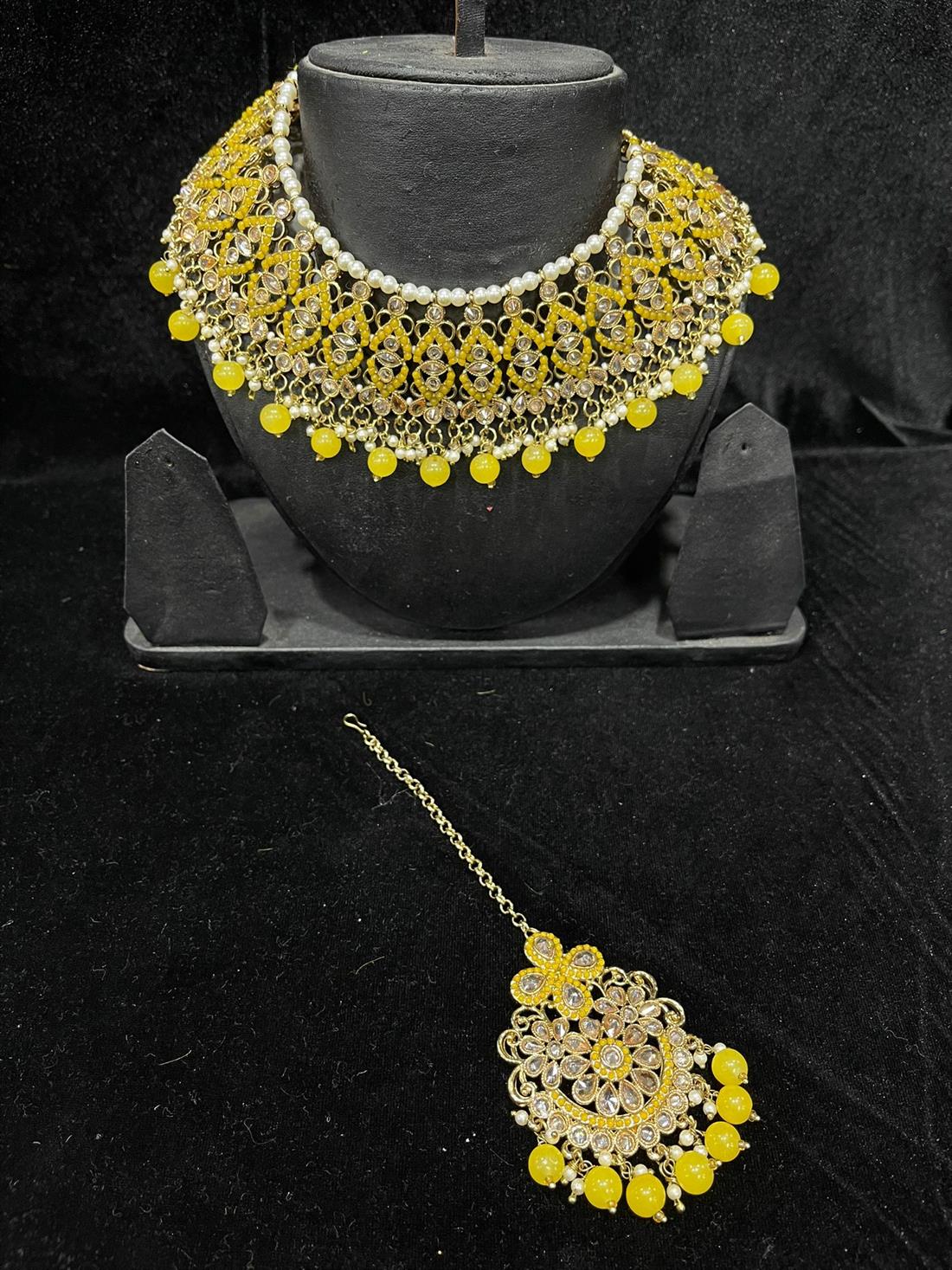 Yellow Necklace Sets