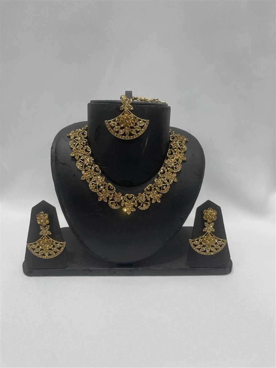 Gold Necklace Sets