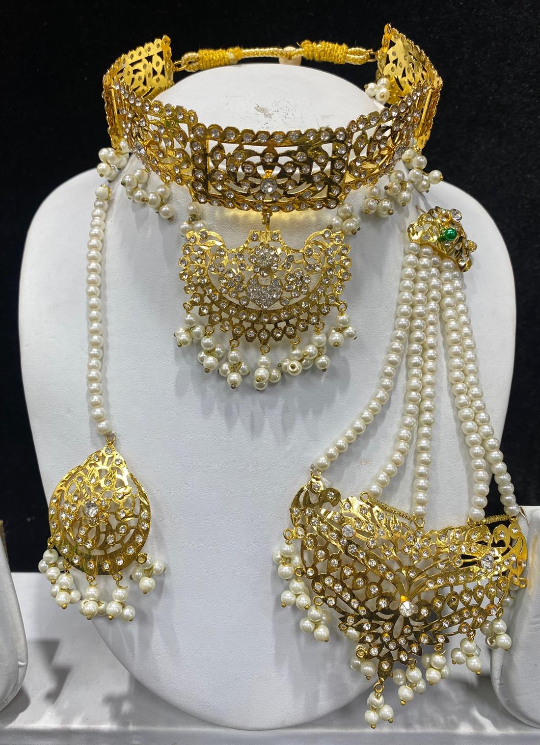 Pearl Necklace Sets