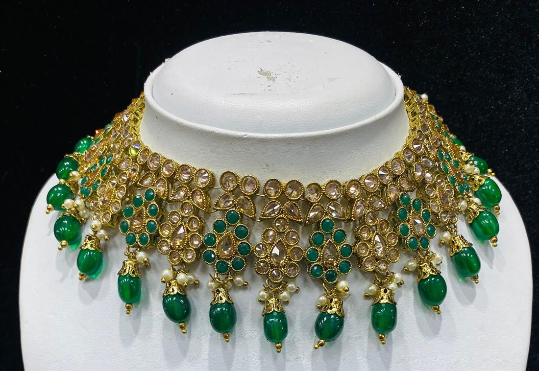 Bottle Green Necklace Sets