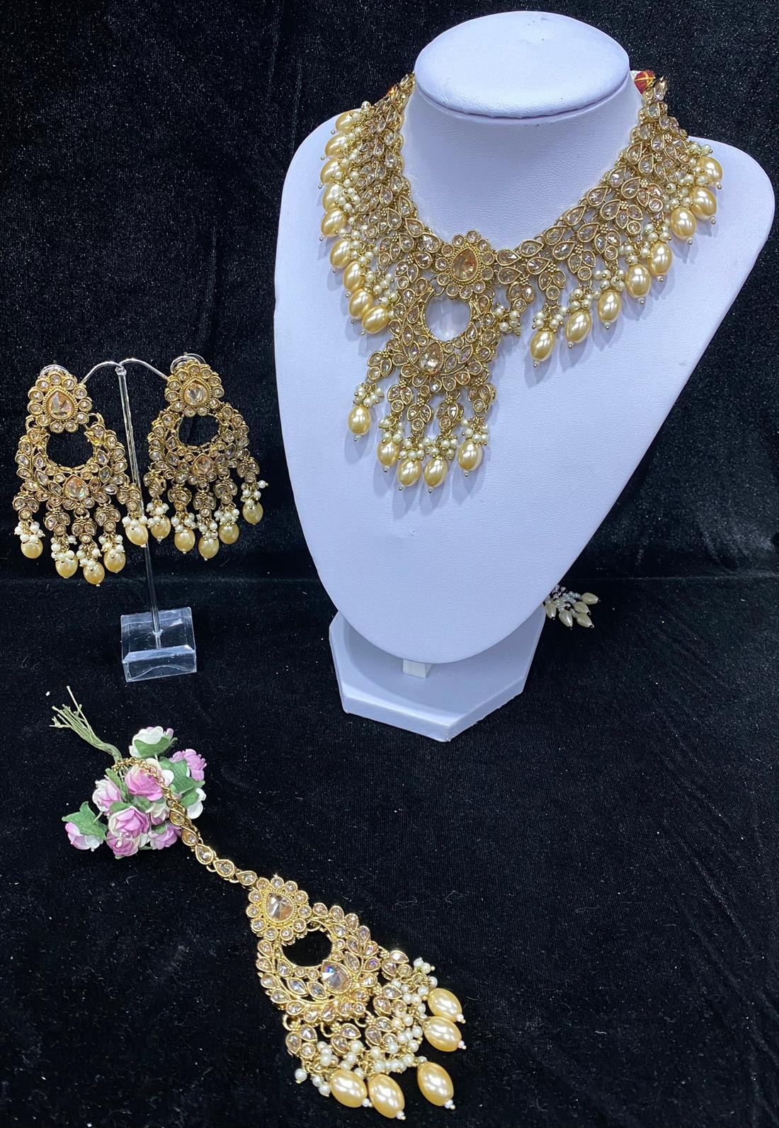 Gold Necklace Sets