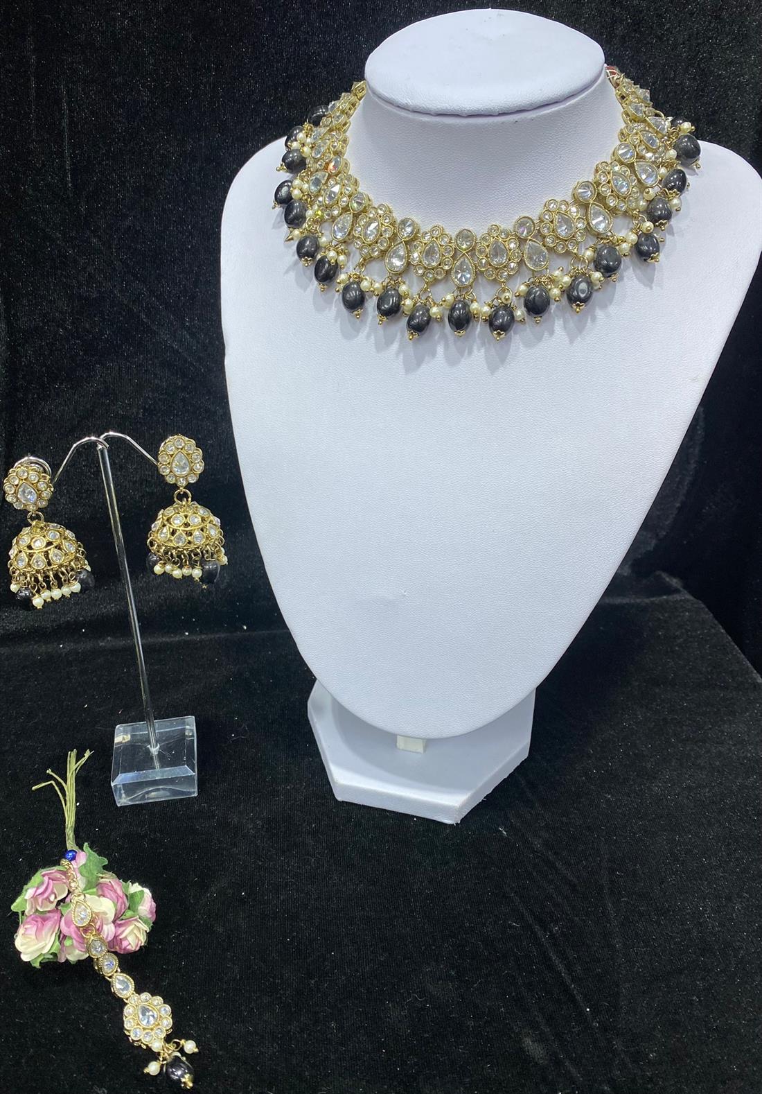 Black & Gold Necklace Sets