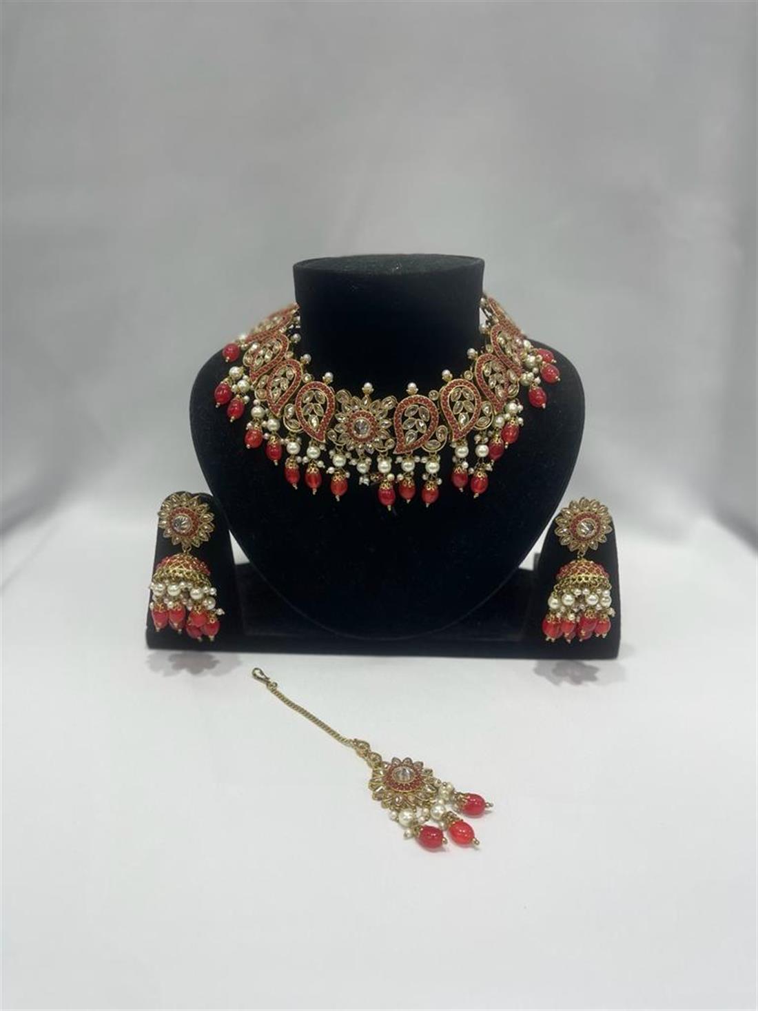 Red Necklace Sets