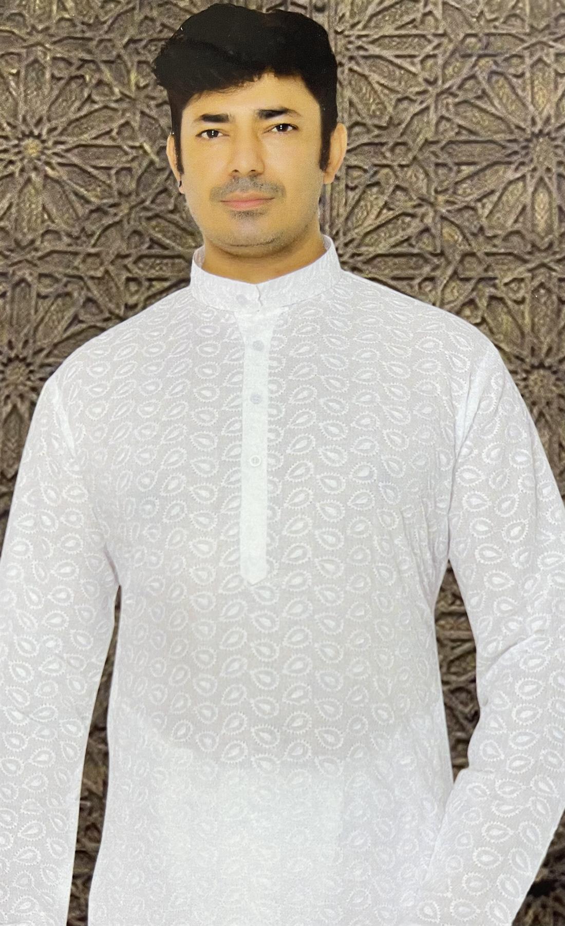 White Mens Chicken Kurta with Pyjama