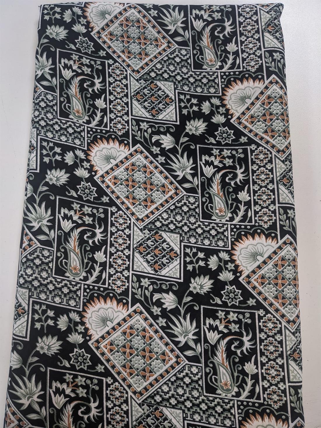 Multicolour & Black Printed Unstitched Suit