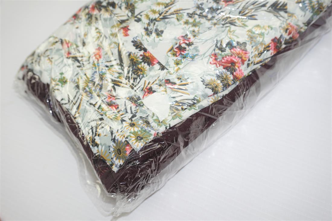 Assorted Fabric Piecs Scraps Remnants Patchwork Samples