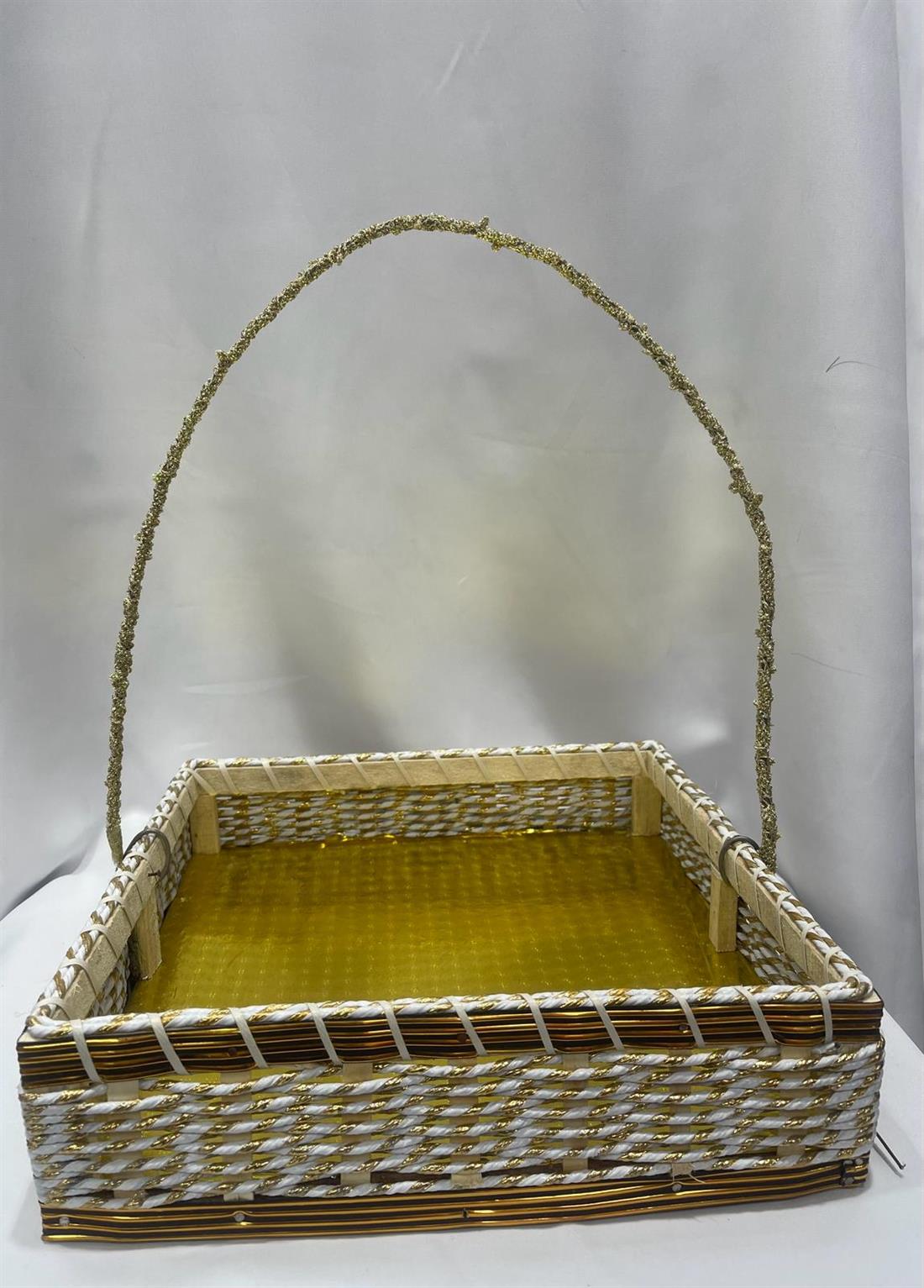 Gold & White Mehndi Trays