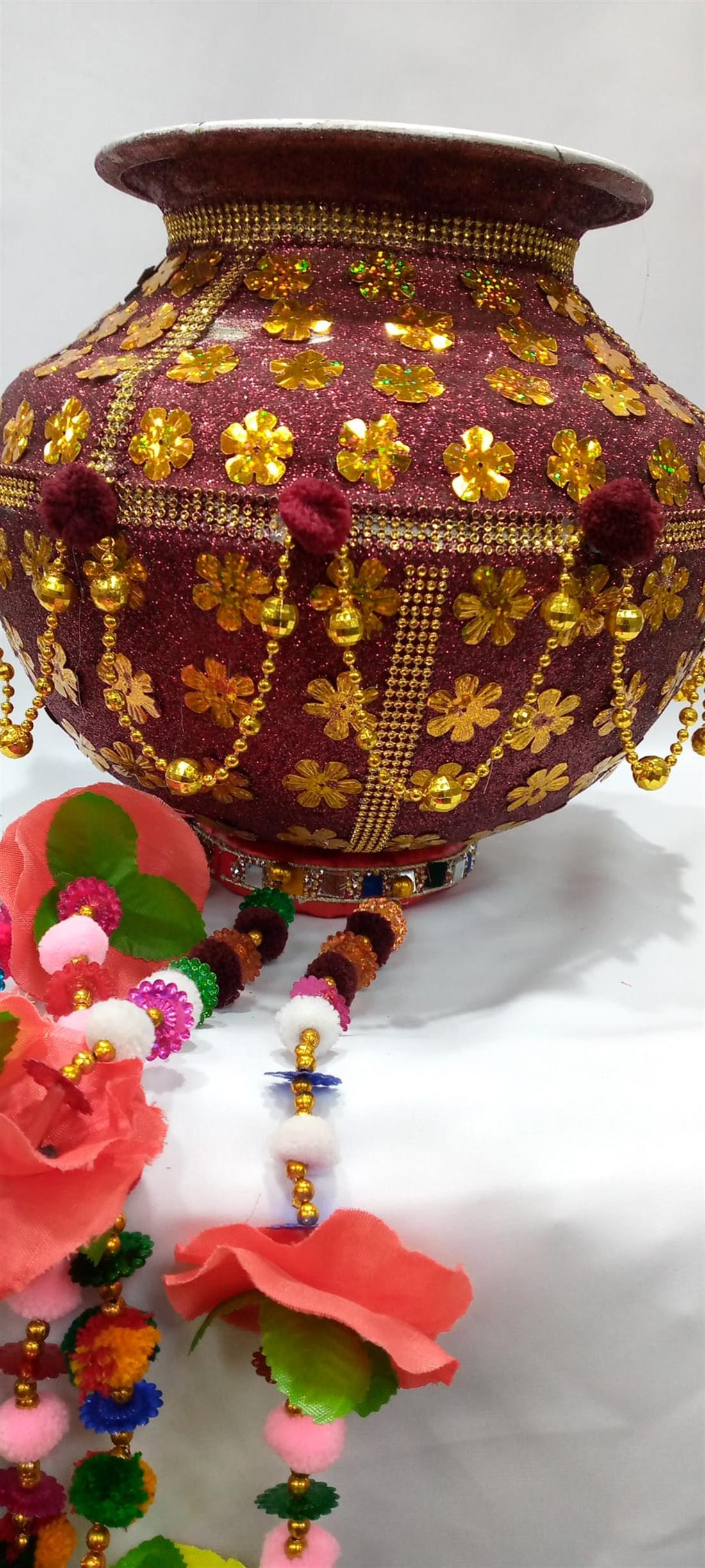 Red & Multicolour Matke Uanu