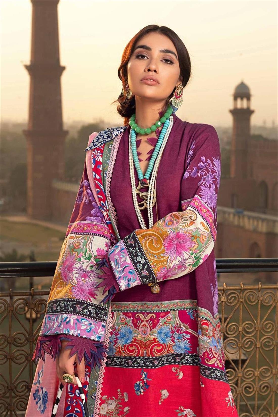 Pink & Plum Digital Print Khaddar Sana Safinaz 2 Piece Unstitched Suit