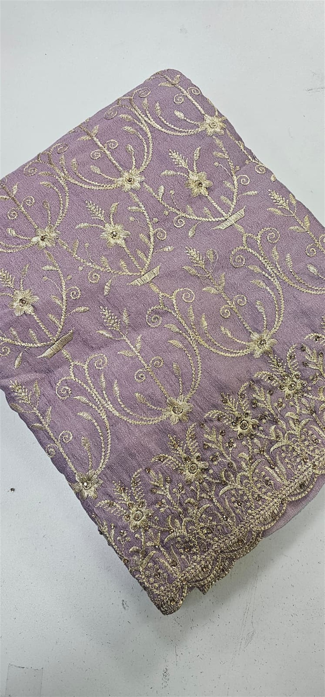 COL 1 Embroidered Unstitched Suits