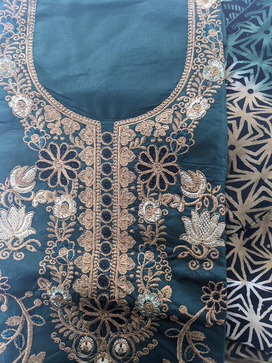 Emerald Linen Unstitched Suit