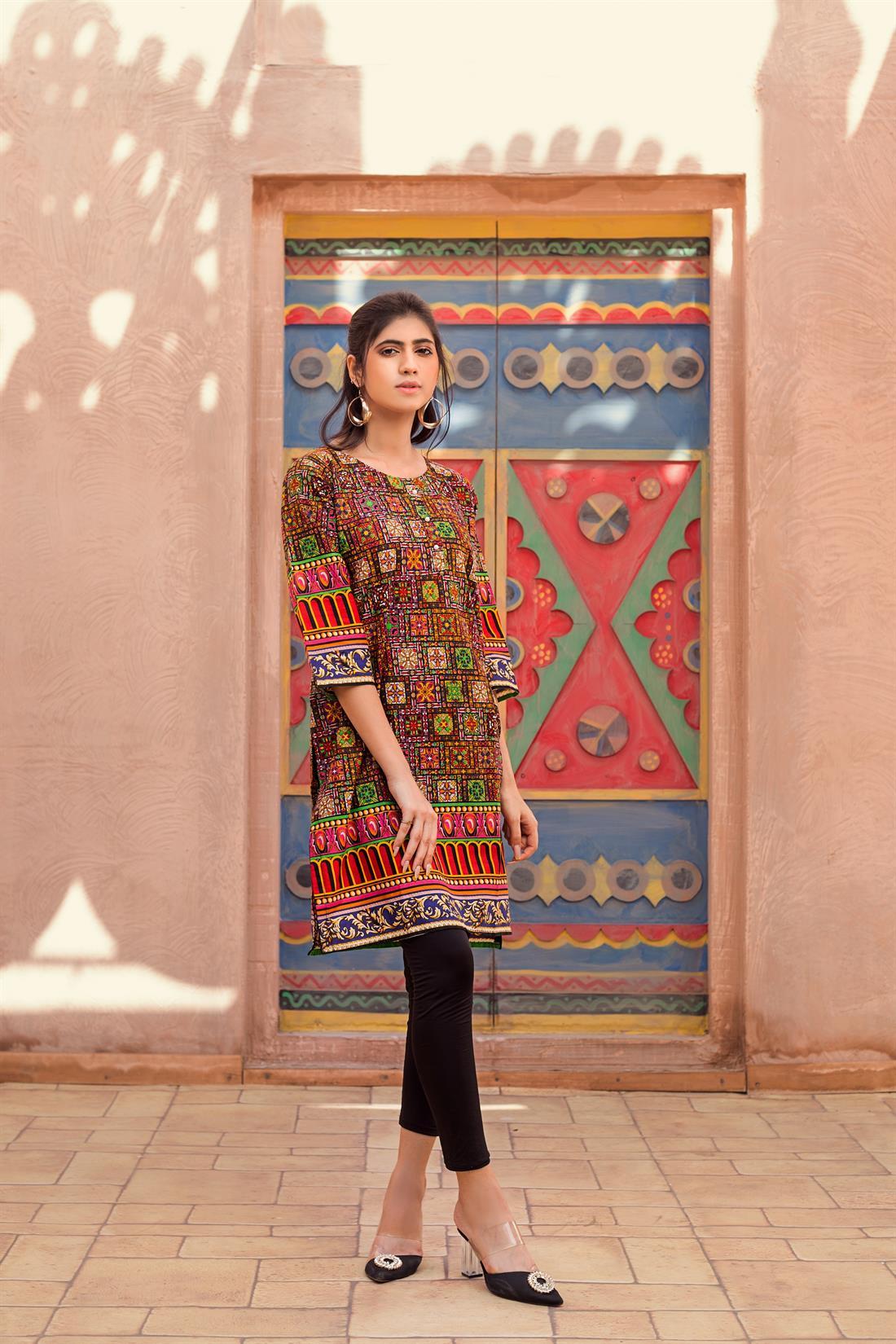 Multicolour Traditional Printed Kurta with Pearl Button.