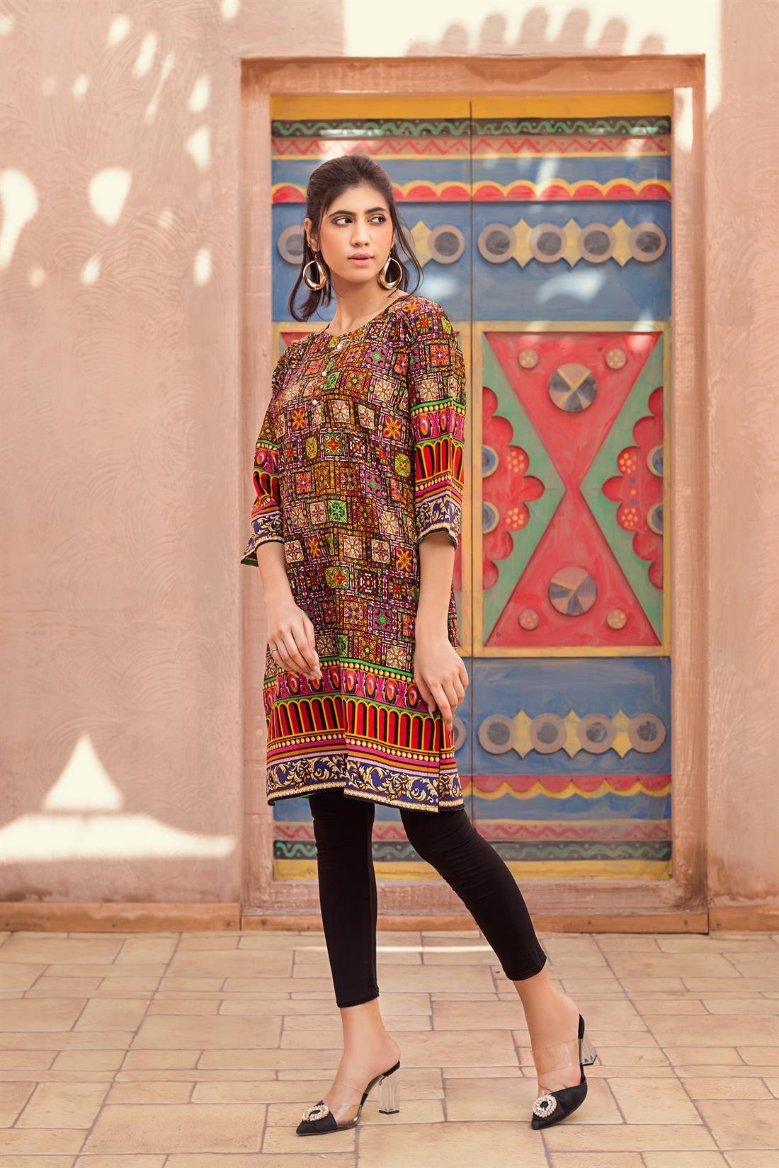 Multicolour Traditional Printed Kurta with Pearl Button.
