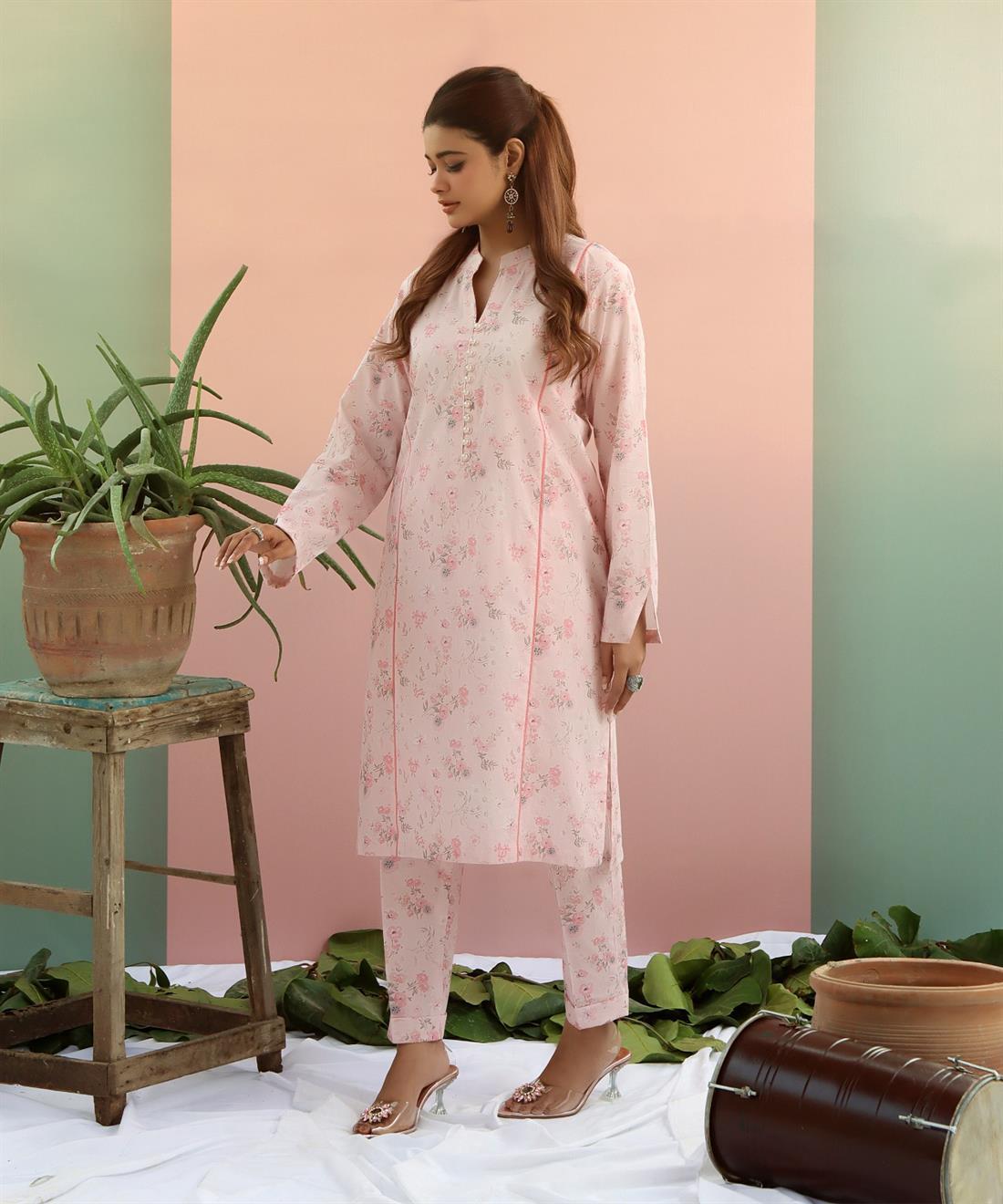 Pink Printed Lawn Ladies 3 Piece Suit