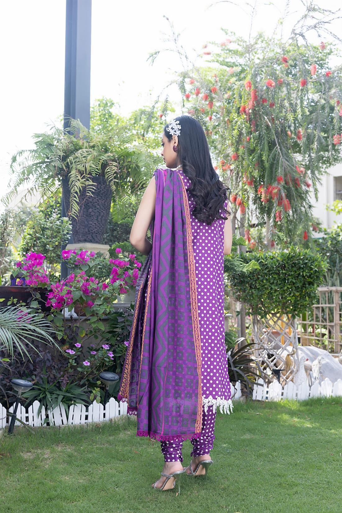 Purple Embroidered Lawn 3 Piece Suit
