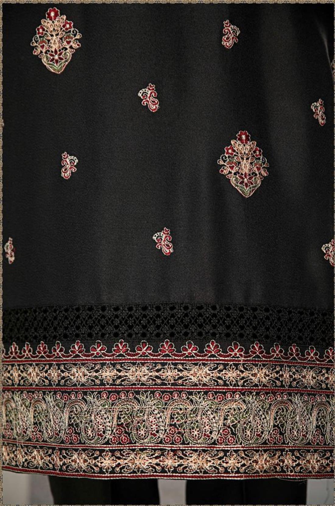 Black Lawn Ladies 3 Piece Suit