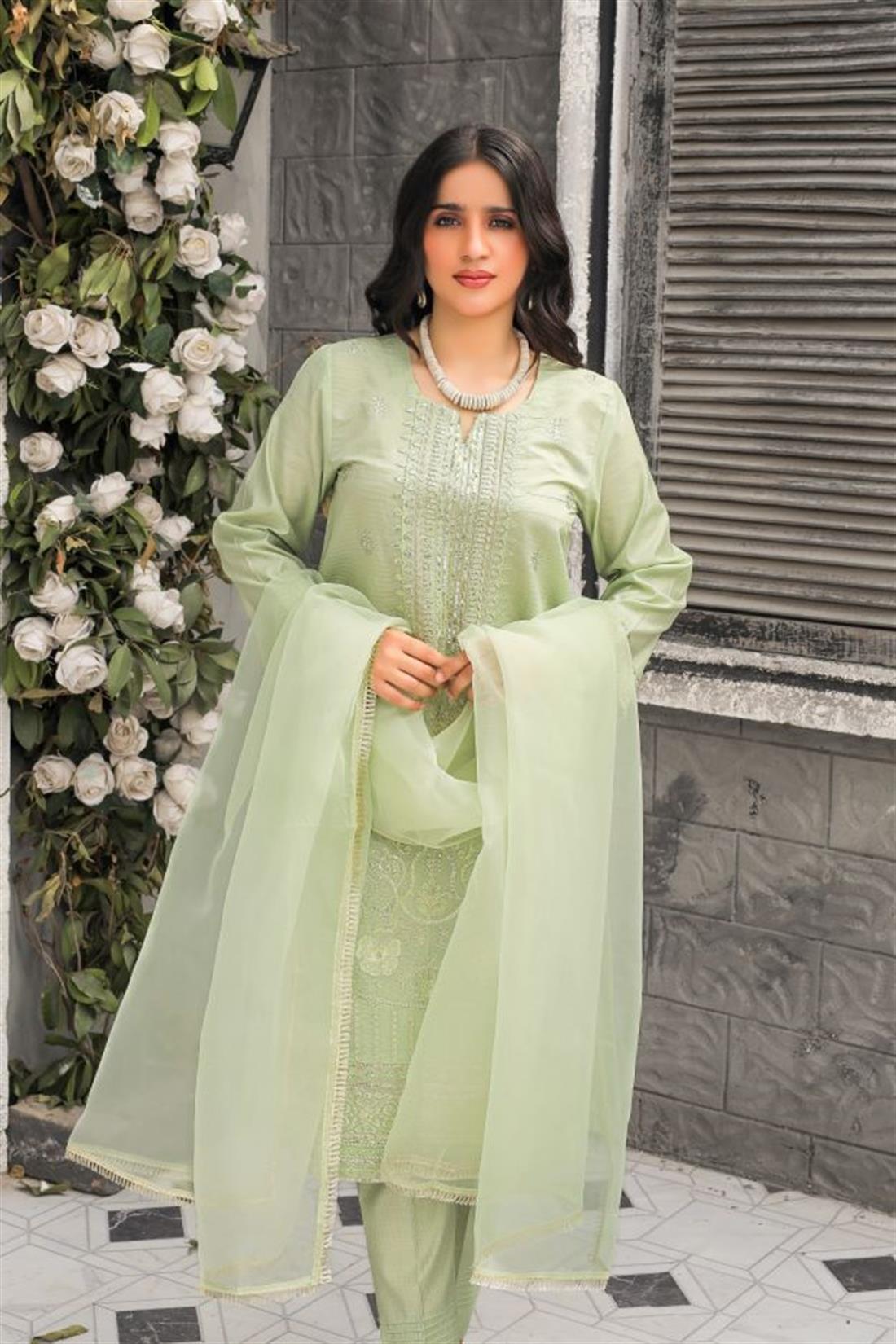 Pista Organza Ladies 3 Piece Suit