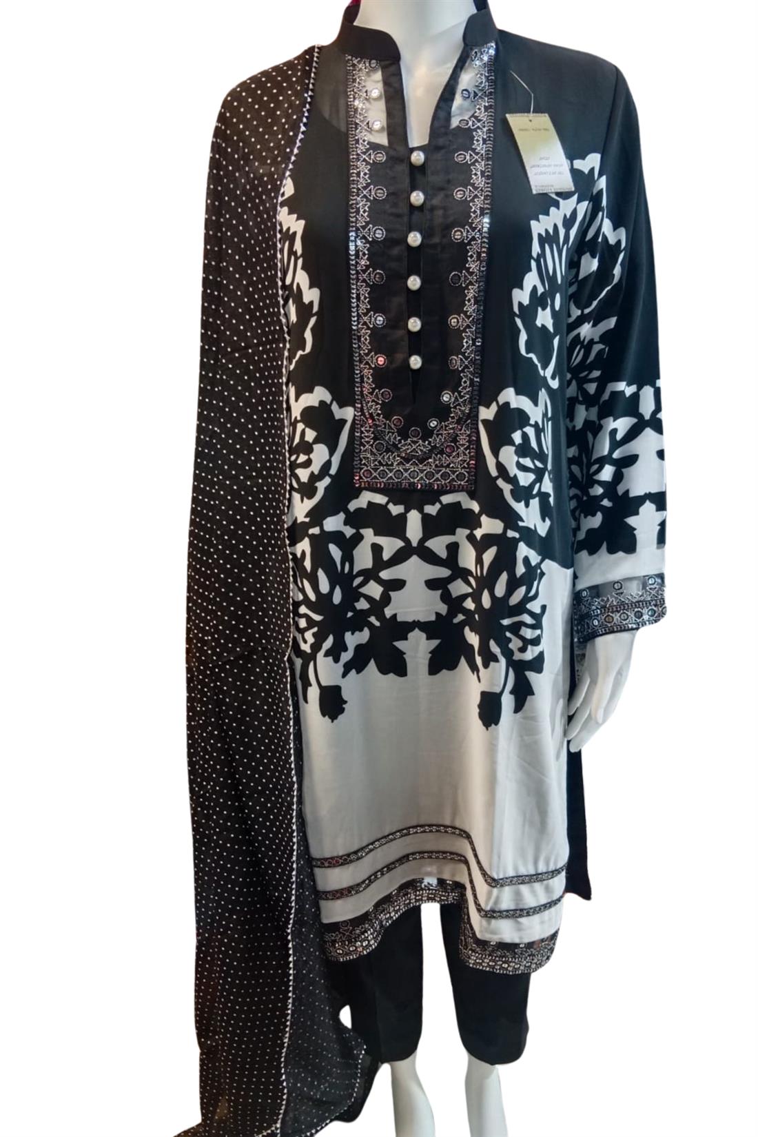 Black & White Ladies 3 Piece Suit