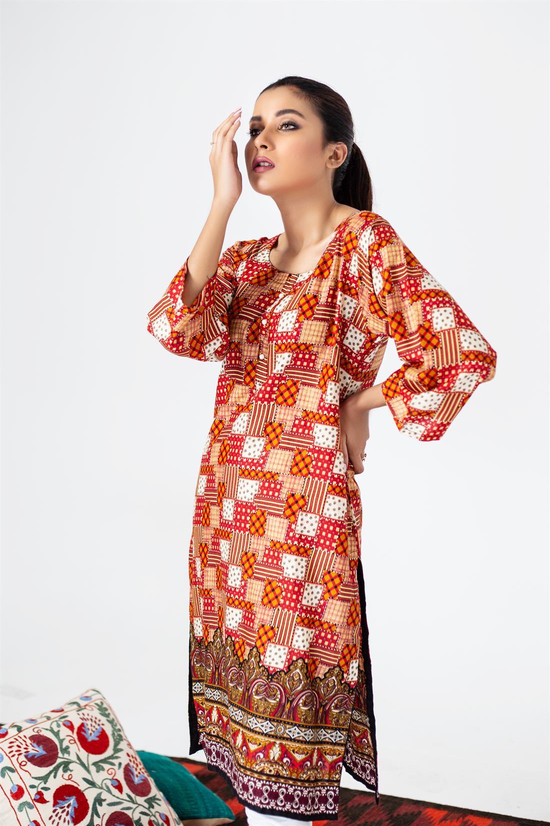 Multicolour Traditional Printed Kurta with Pearl Button