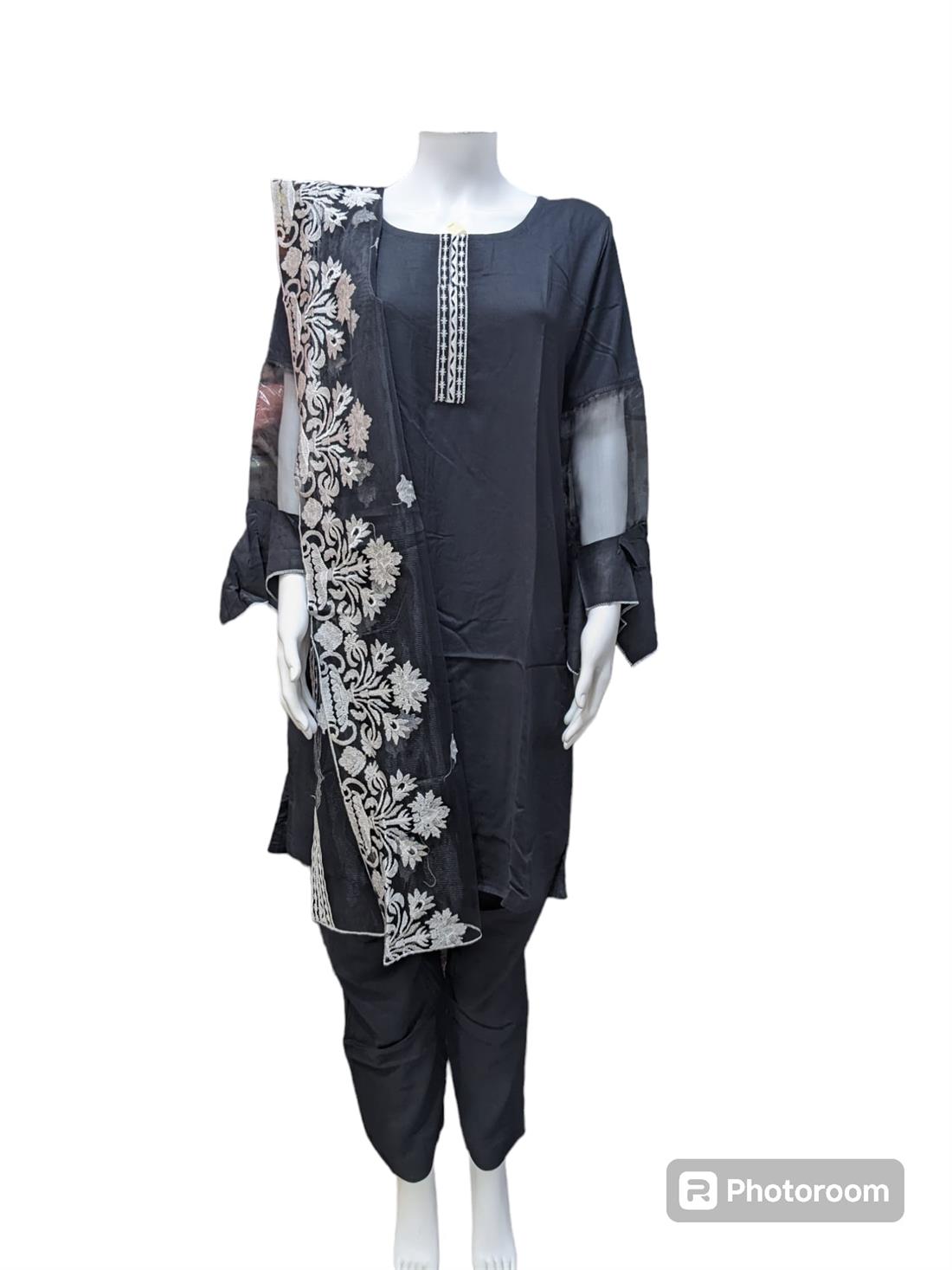 Black Ladies 3 Piece Suit