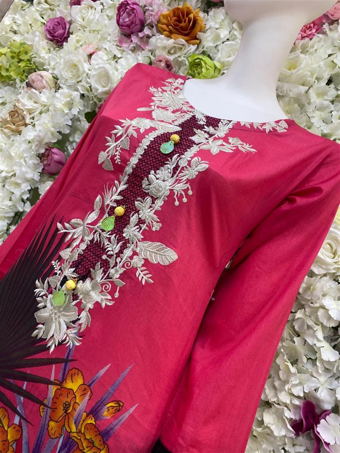 Pink Embroidered Chiffon Ladies 3 Piece Suit