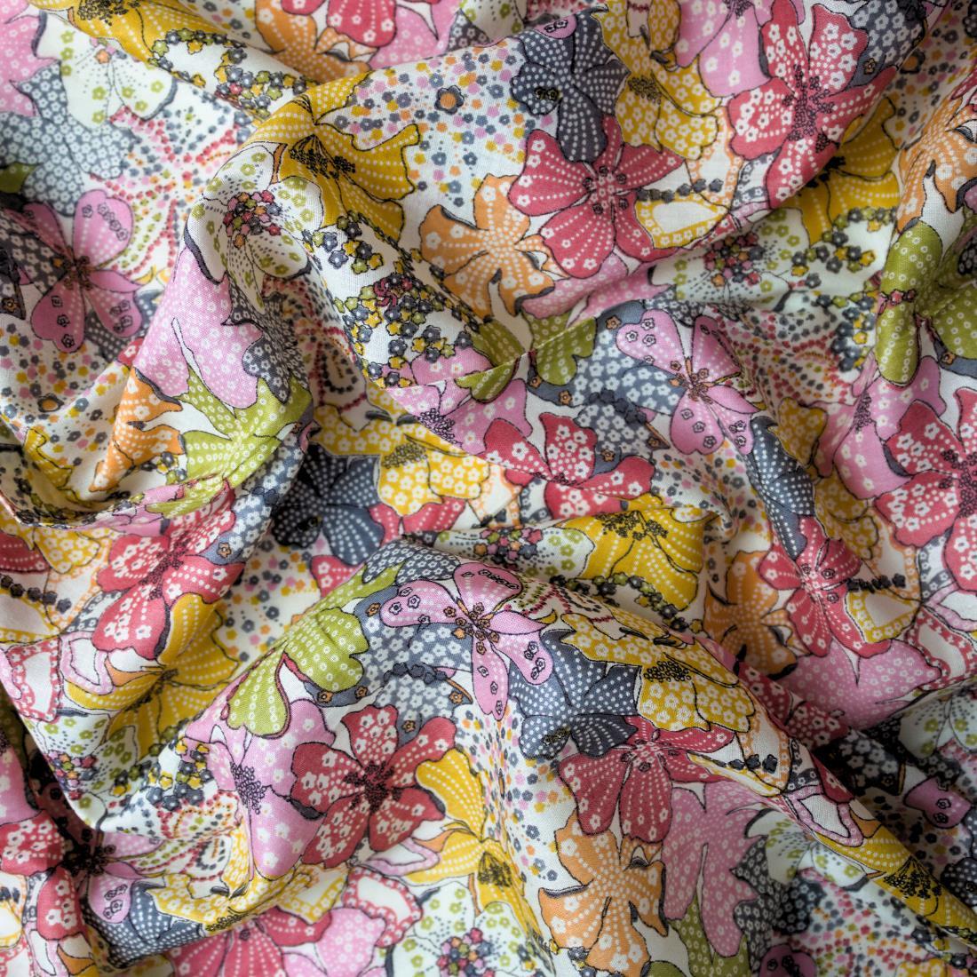 Off White Printed Cotton Lawn Fabric - Dressmaking Blouses Tops Skits