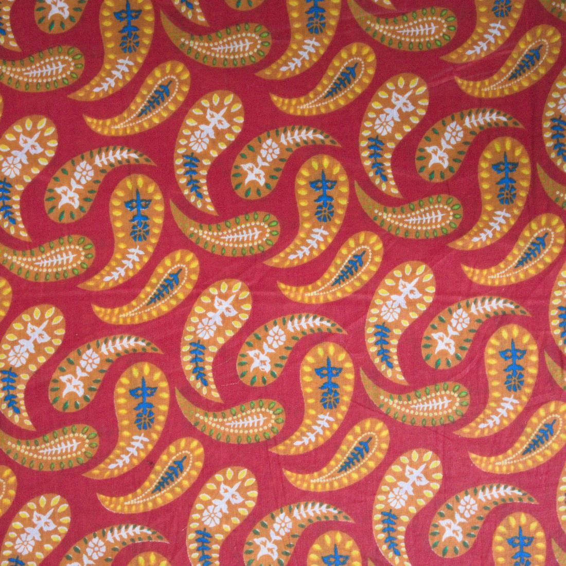 Red Printed Cotton Lawn Fabric - Dressmaking Blouses Tops Skits