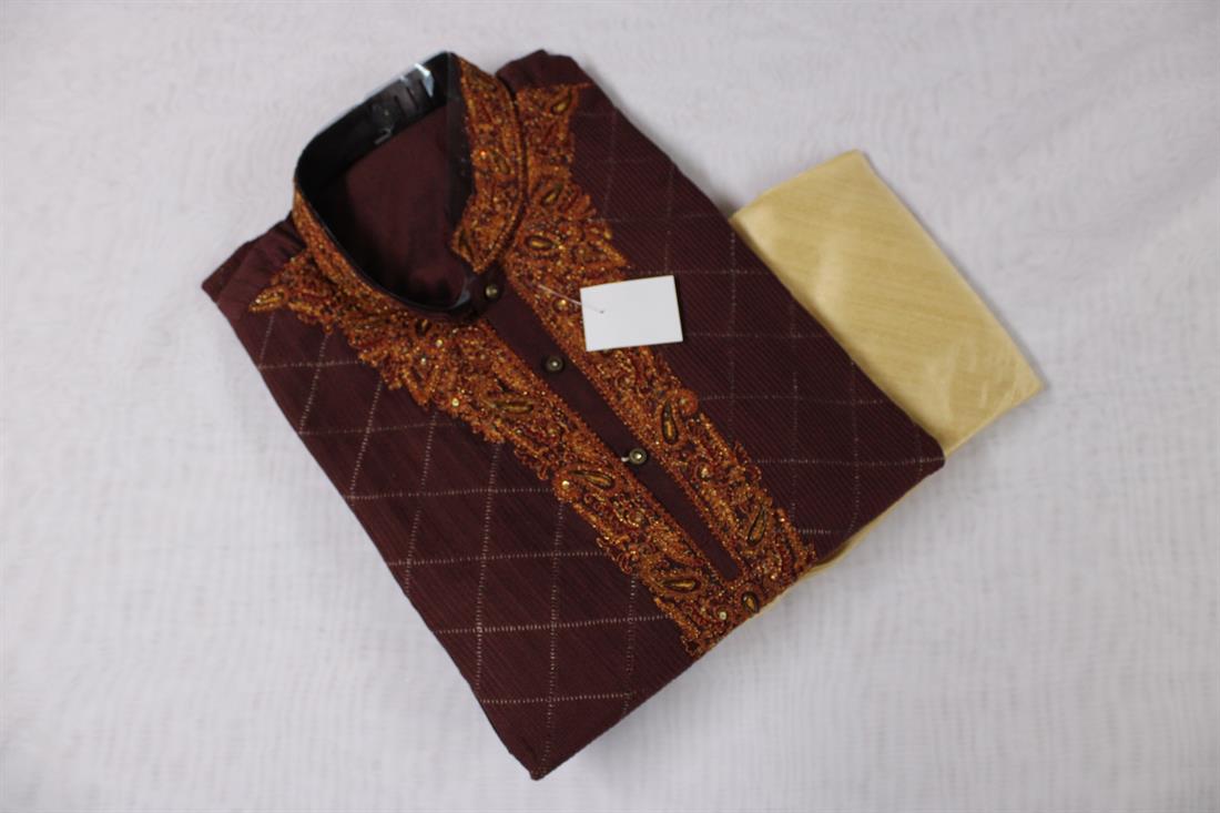 Maroon Men’s Outfit