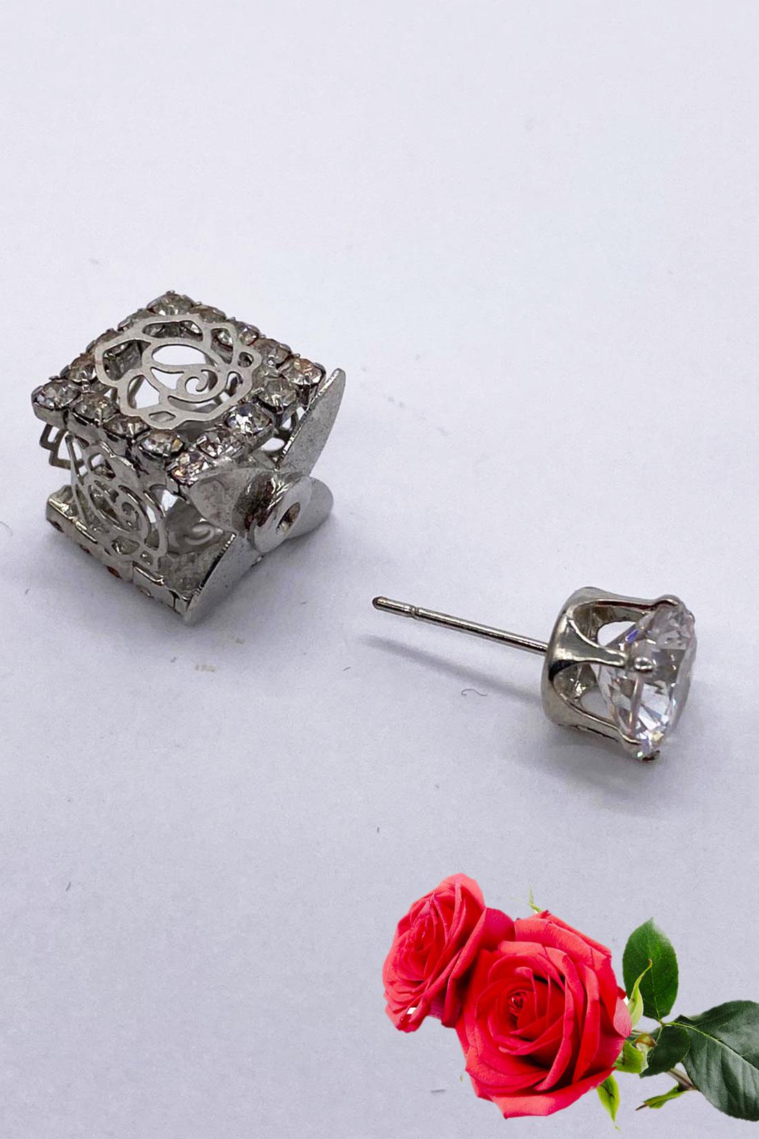 Silver Reversible Stud Earrings.