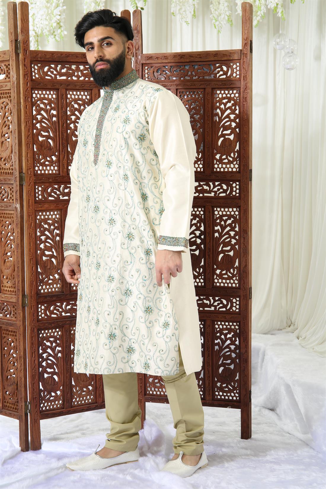 Cream Kurta with All Over Front Embroidery.