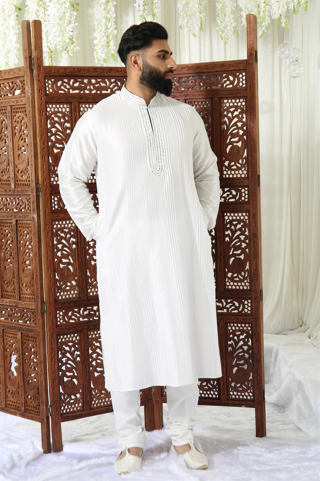 Off White Mens Kurta Pajama.