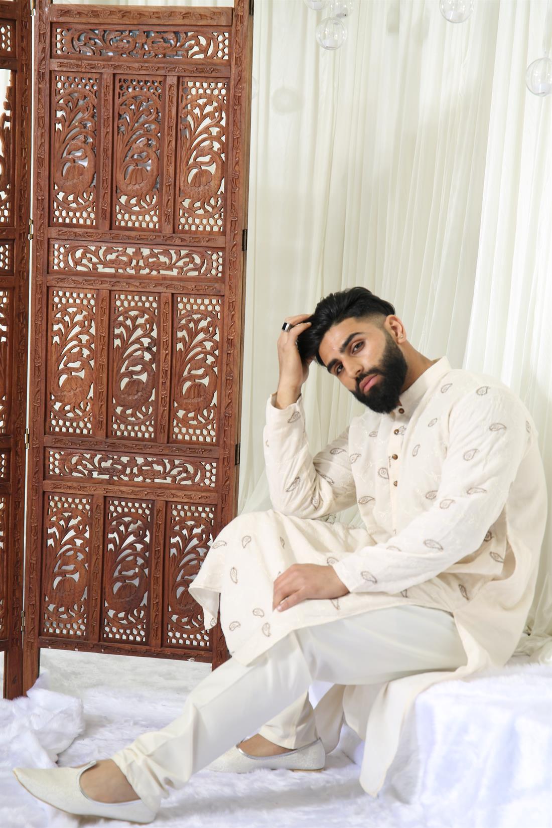 Off White Embroidered Mens Kurta Pajama
