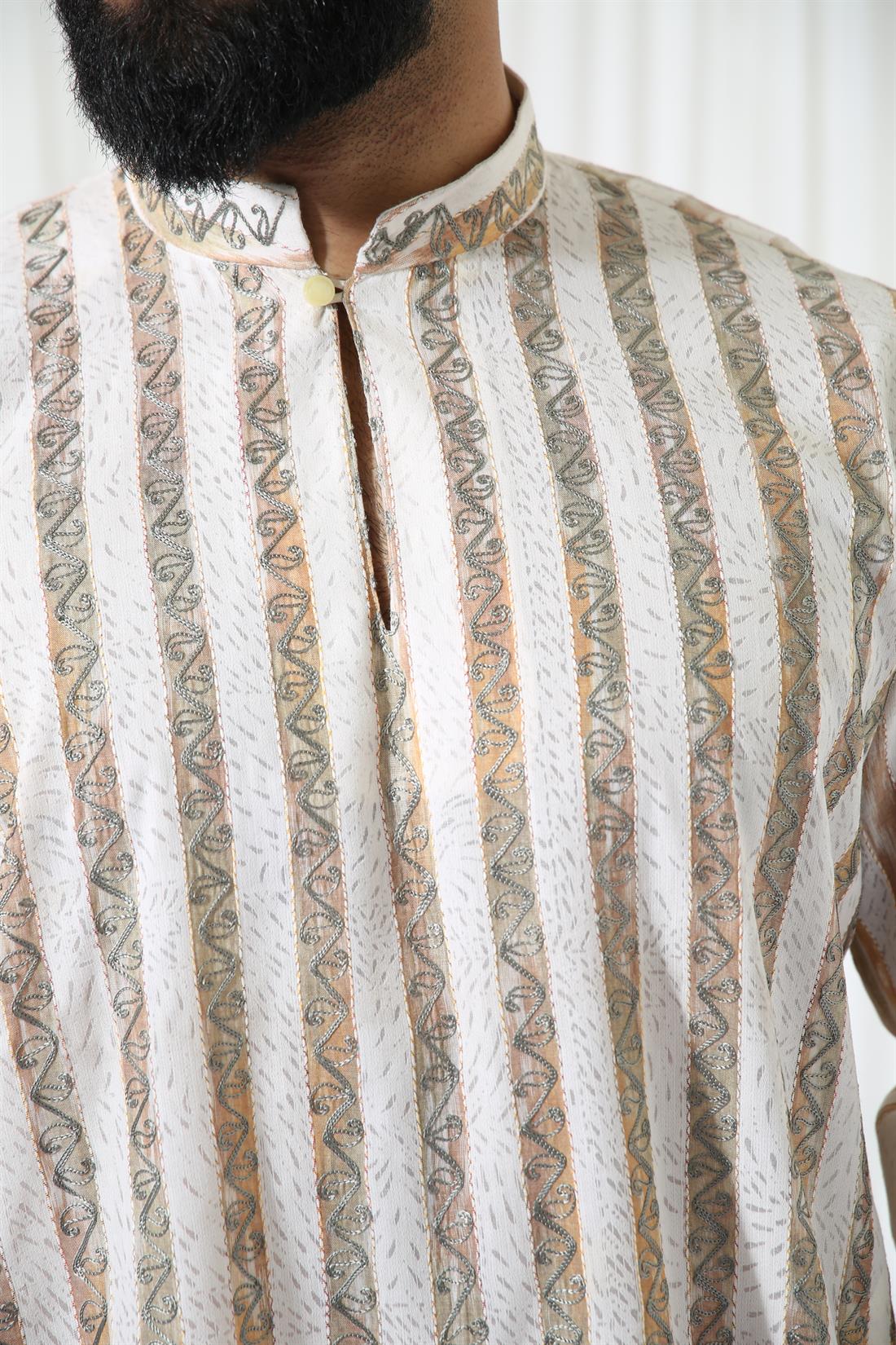 Multicolour & Green Mens Kurta with Off White Pyjama.