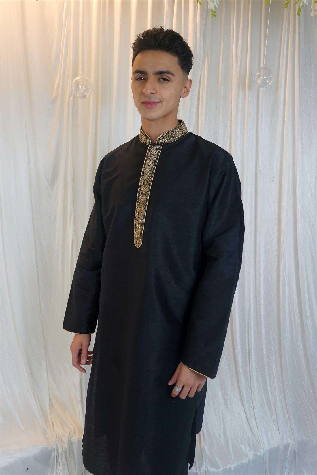 Black Embroidered Mens Kurta Pajama