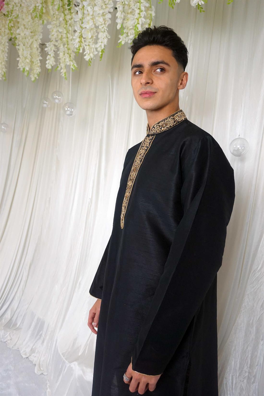 Black Embroidered Mens Kurta Pajama