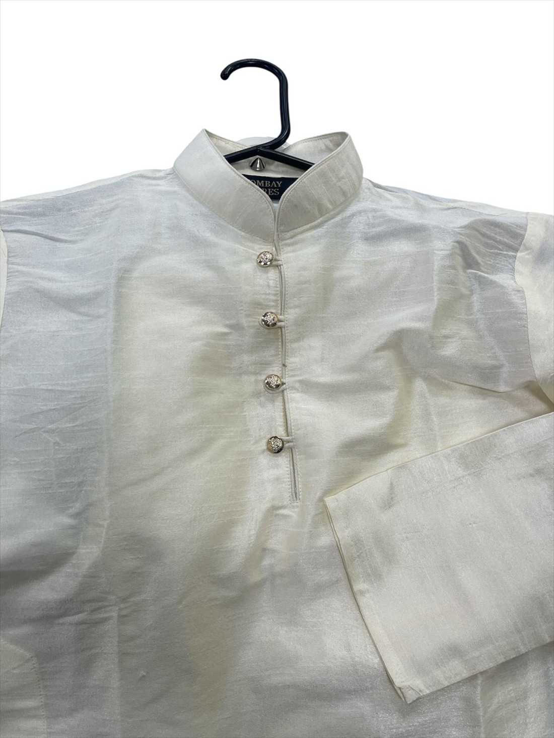 ART DUPION KURTA PAJAMA WITH BEAUTIFUL MACHINE EMBROIDERY ON THE COLLAR .