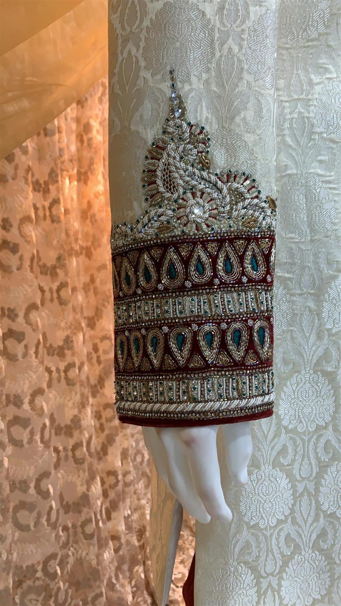 Ivory Embroidered Mens Sherwani