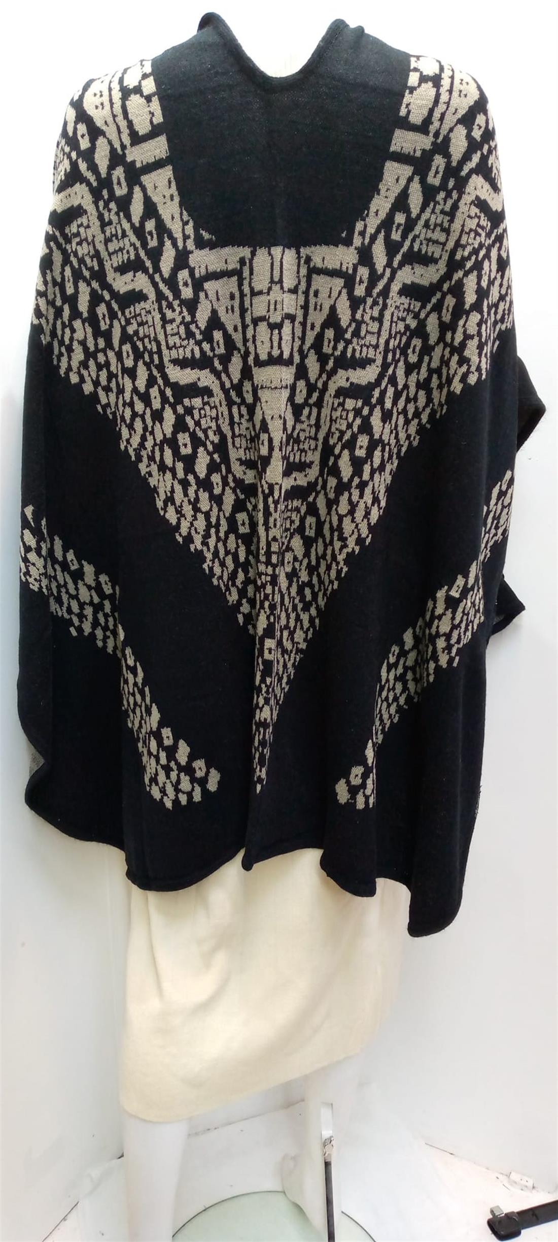 Black Ladies Ponchu Shawl