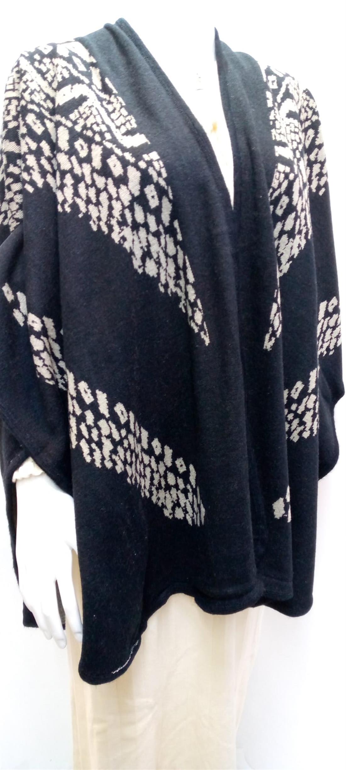 Black Ladies Ponchu Shawl