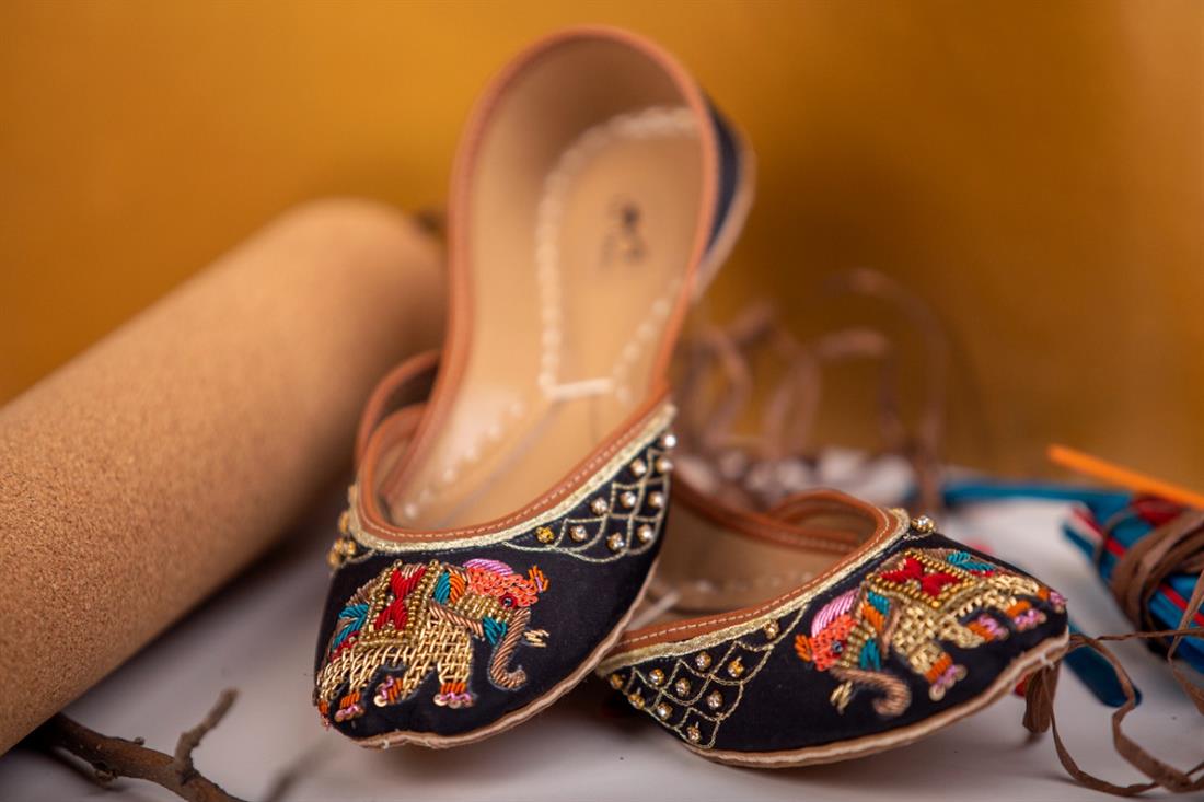 Black Ladies Shoes