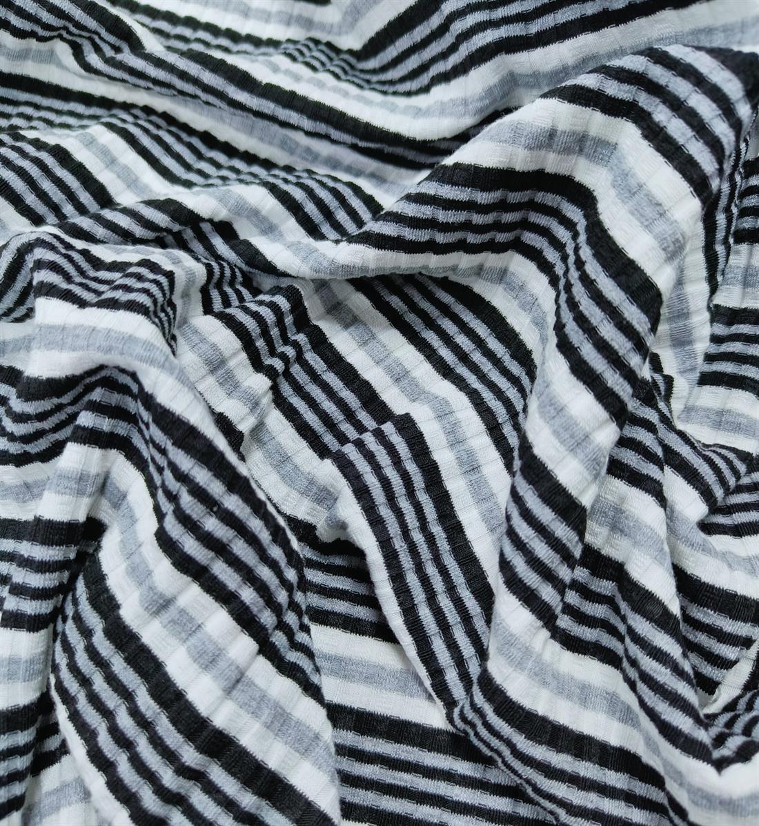 Whit Polyester Knitted Fabric