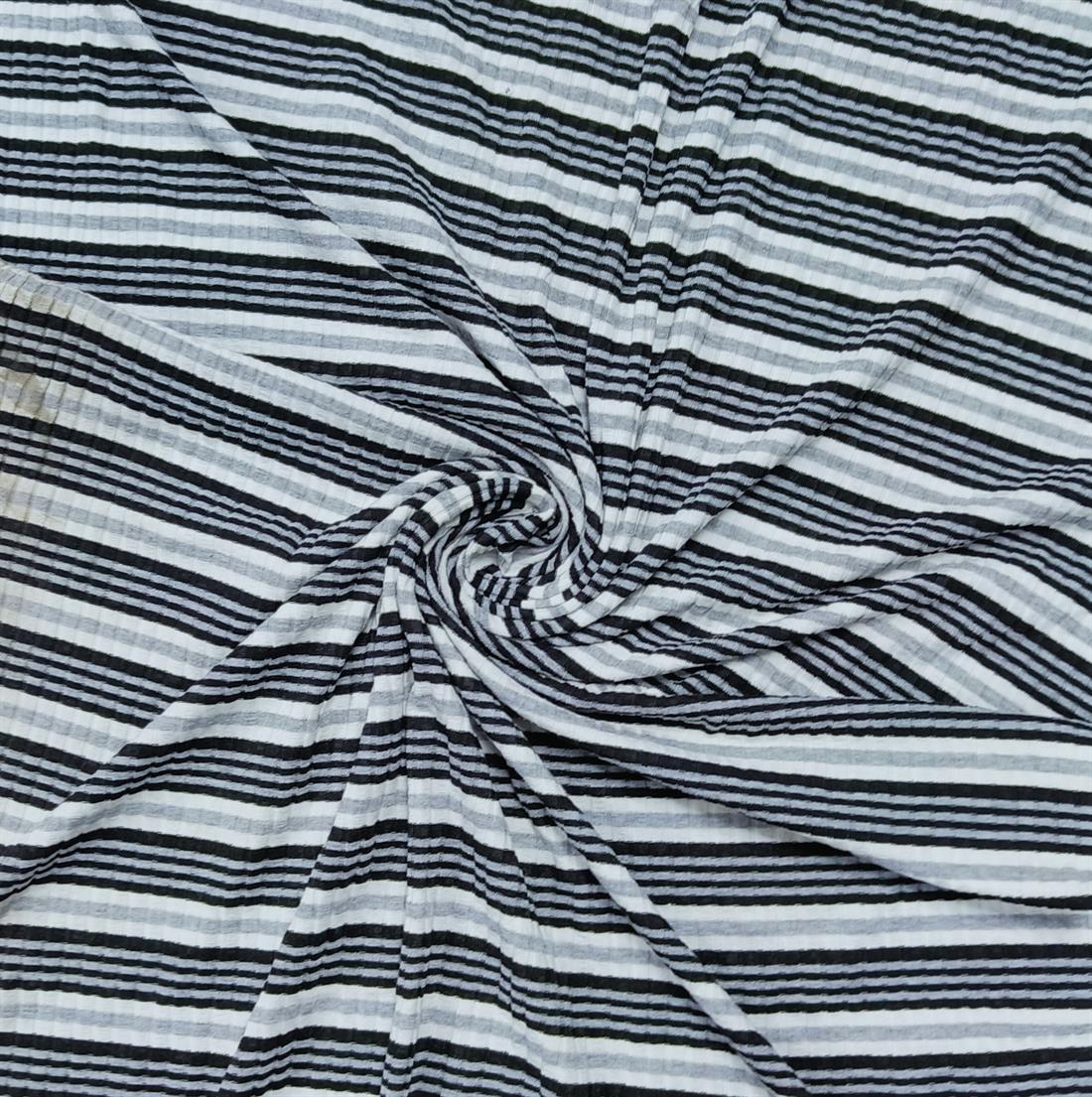 Whit Polyester Knitted Fabric
