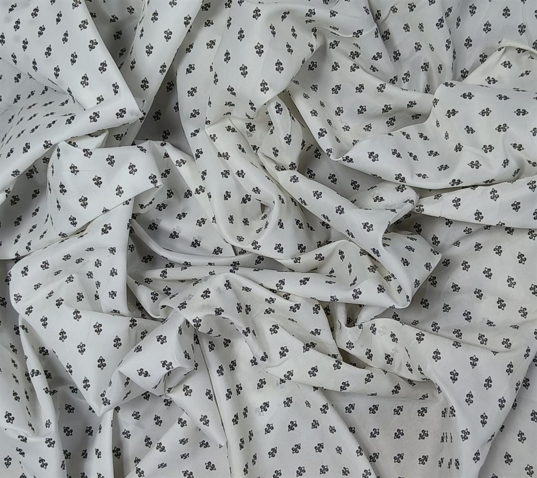 Whit Ployester Taffeta Fabric