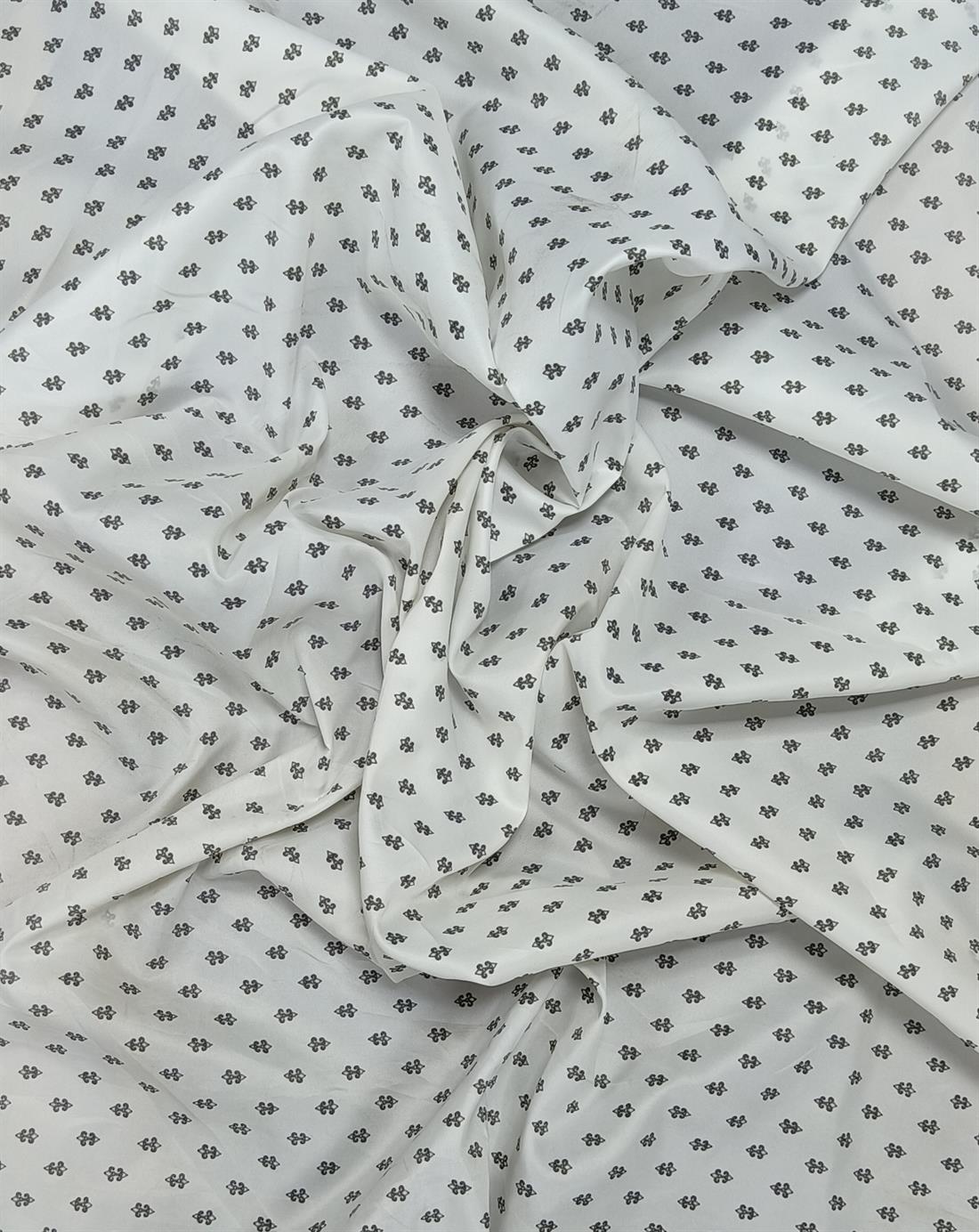 Whit Ployester Taffeta Fabric