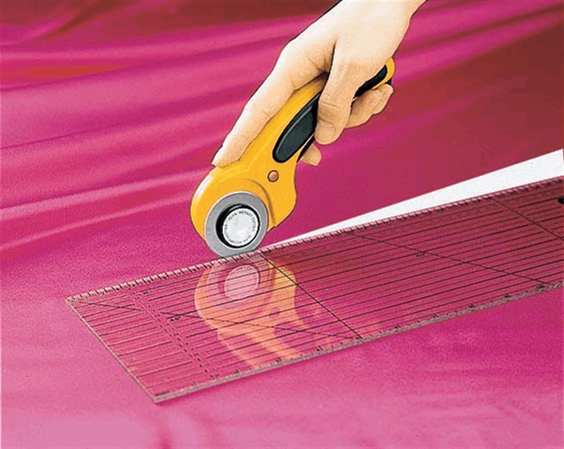 Olfa 45mm De-Luxe Rotary Cutter