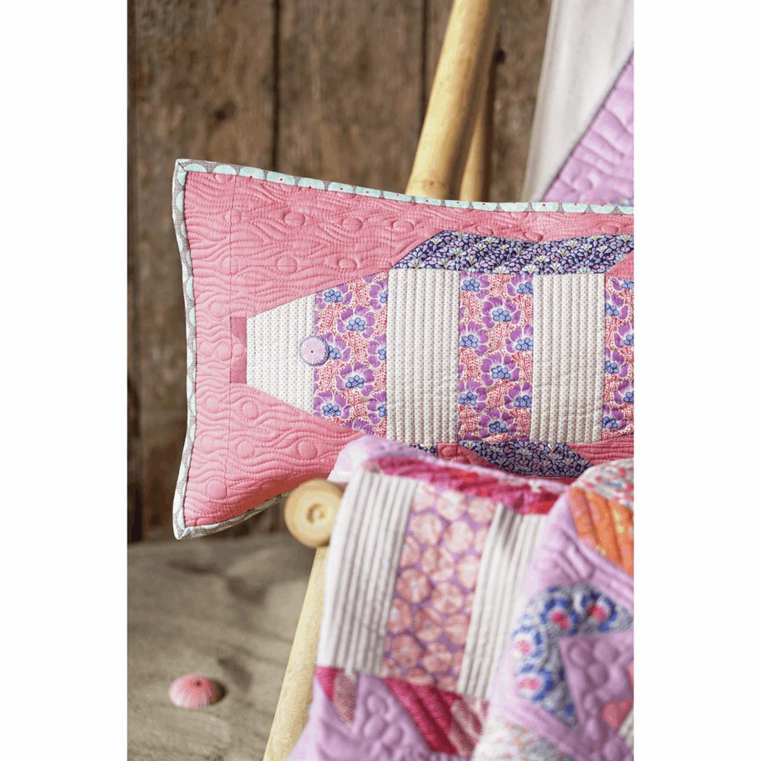 Corals Cotton Fat Quarter Bundle