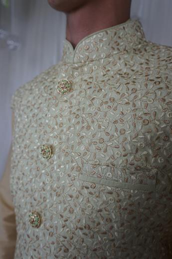 MENS BROCADE WAISTCOAT.